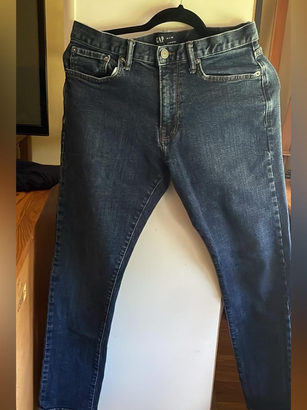 GAP Men's Slim Jeans in Dark Indigo Wash